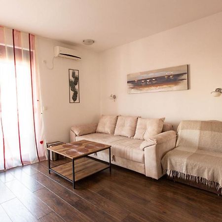 Apartment Lora 부드바 외부 사진