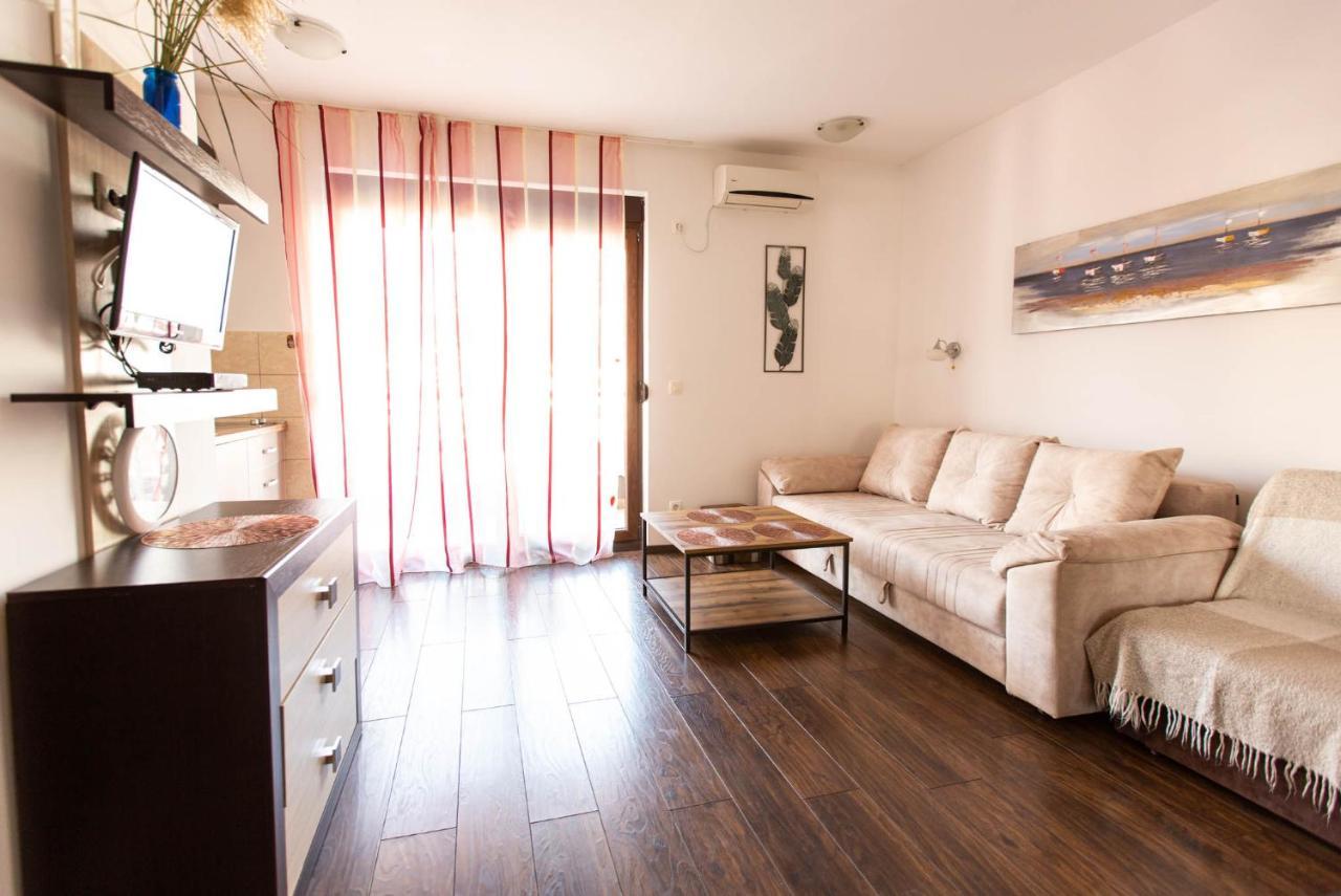 Apartment Lora 부드바 외부 사진