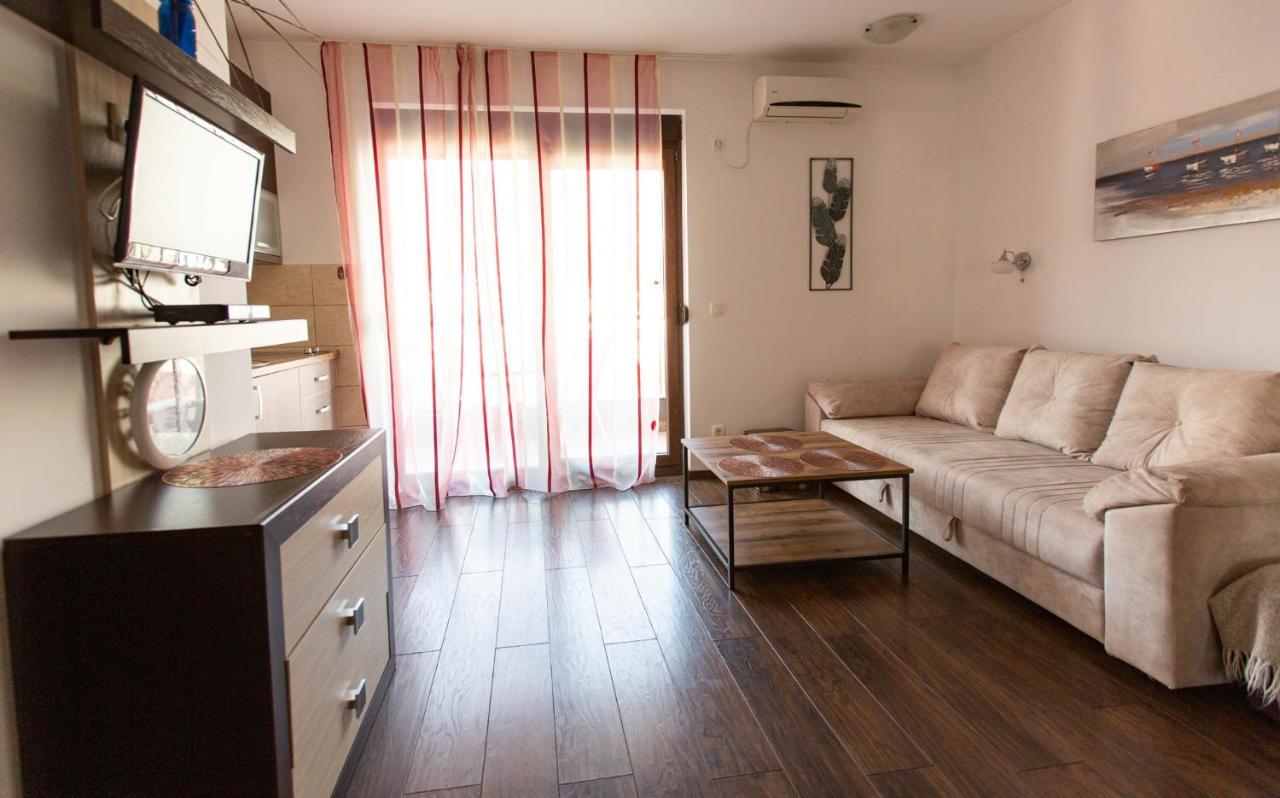 Apartment Lora 부드바 외부 사진